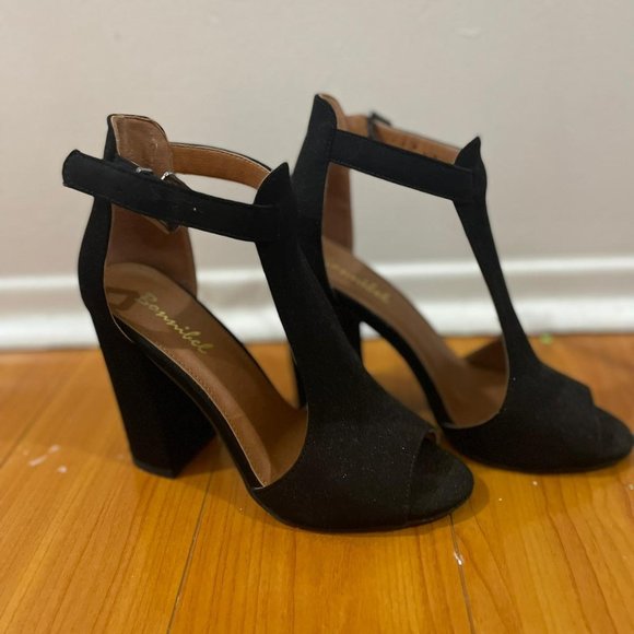 Black Thick Heeled Shoes, size 6.5 - Picture 1 of 2